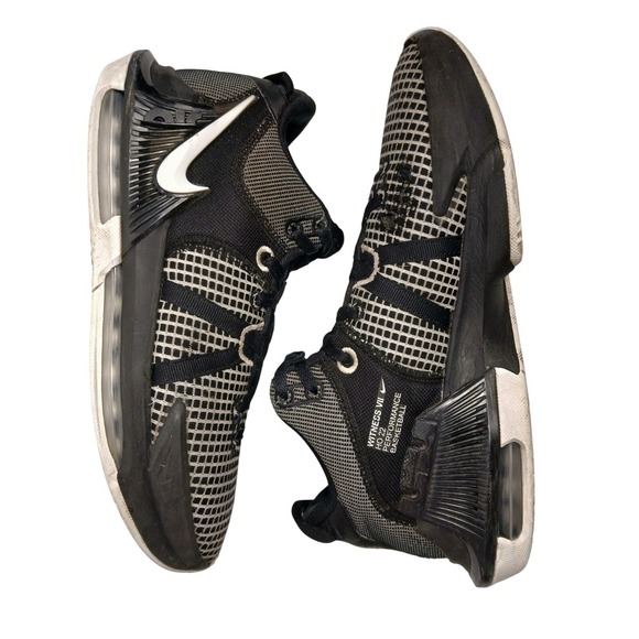Nike Other - Nike  lebron witness viii men's basketball‎ shoes Size 9.5 Basketball #1479